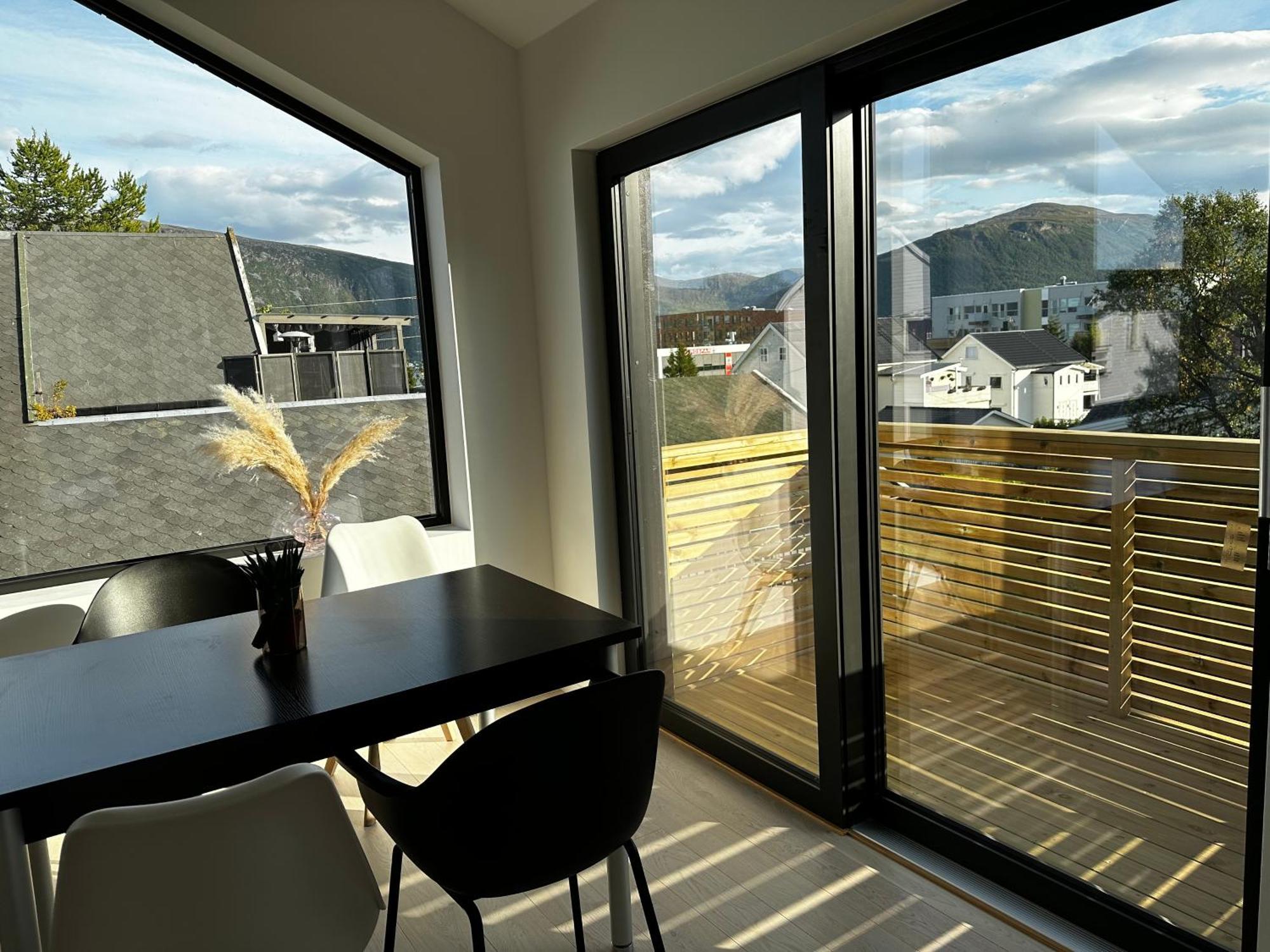 Skagesund Guest House With Free Parking Tromsø Zewnętrze zdjęcie